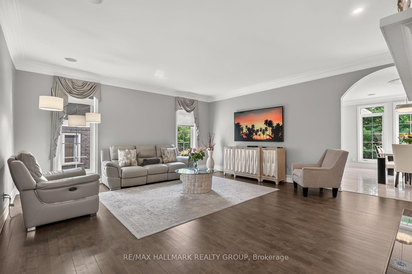 Photo 10 of 1954 Lobelia Way, Ottawa, Springridge/East Village — HOMEH