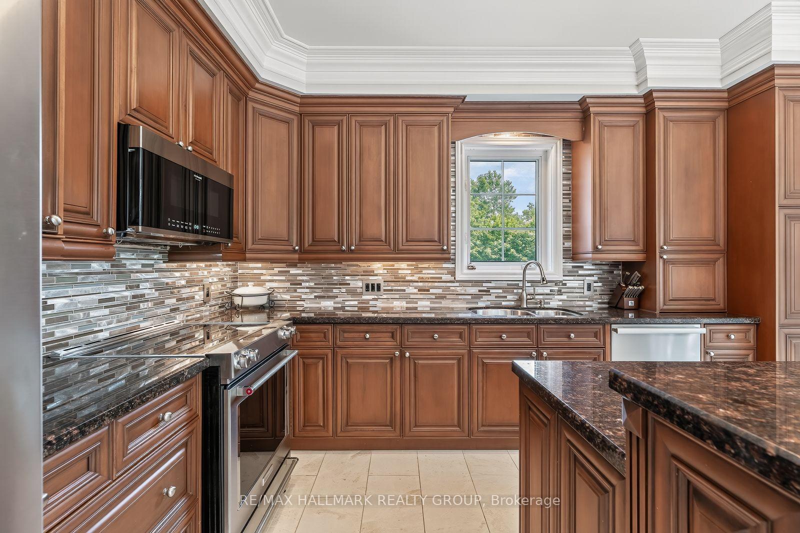 Photo 18 of 1954 Lobelia Way, Ottawa, Springridge/East Village — HOMEH