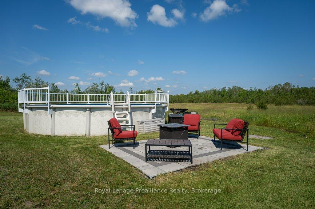Photo 5 of 1075 Enright Road, Tyendinaga, Tyendinaga Township — HOMEH