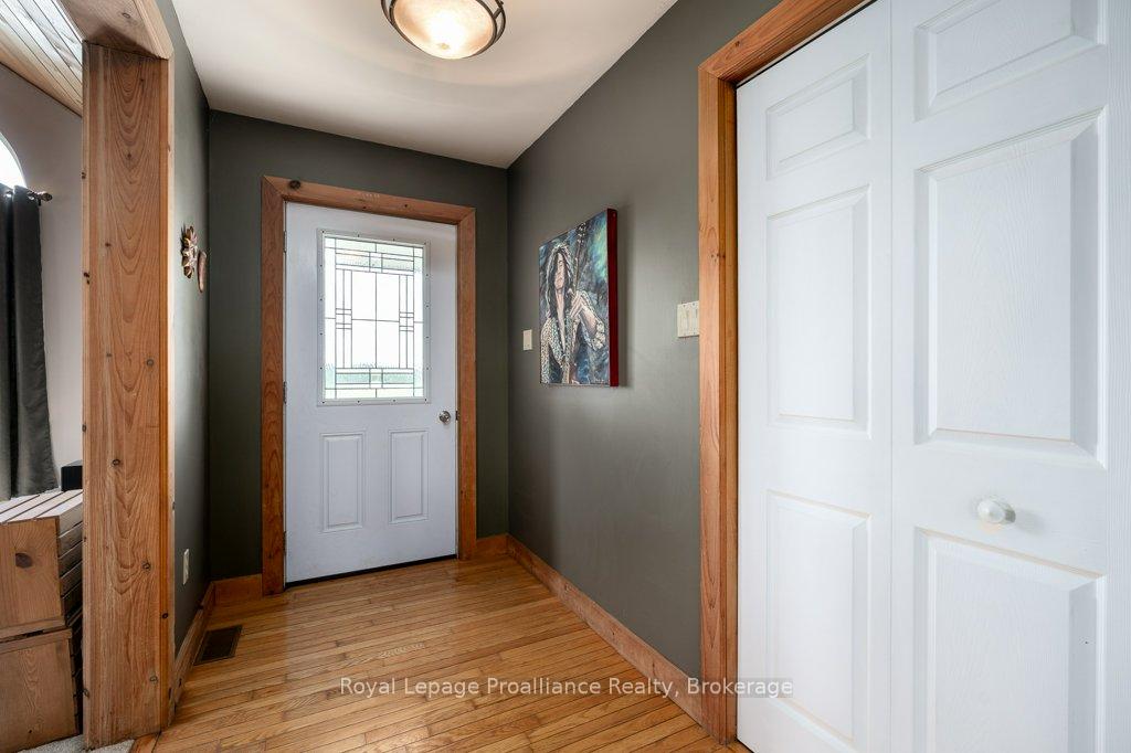 Photo 11 of 1075 Enright Road, Tyendinaga, Tyendinaga Township — HOMEH