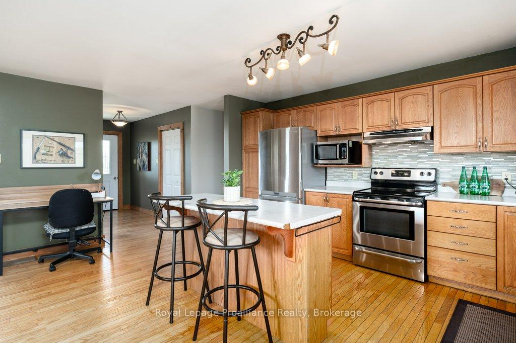 Photo 17 of 1075 Enright Road, Tyendinaga, Tyendinaga Township — HOMEH