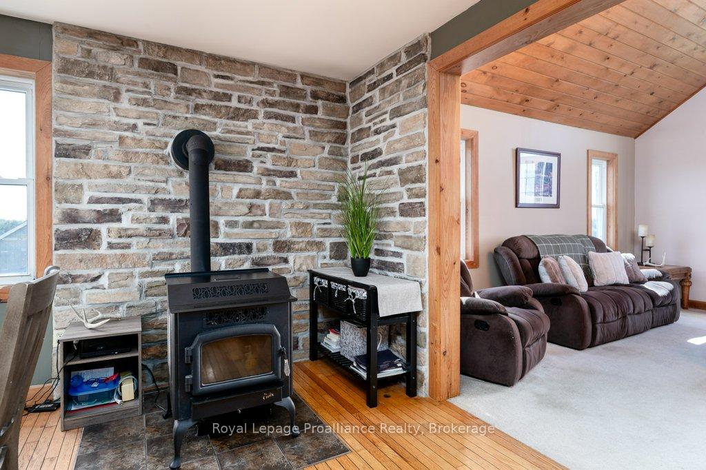 Photo 19 of 1075 Enright Road, Tyendinaga, Tyendinaga Township — HOMEH