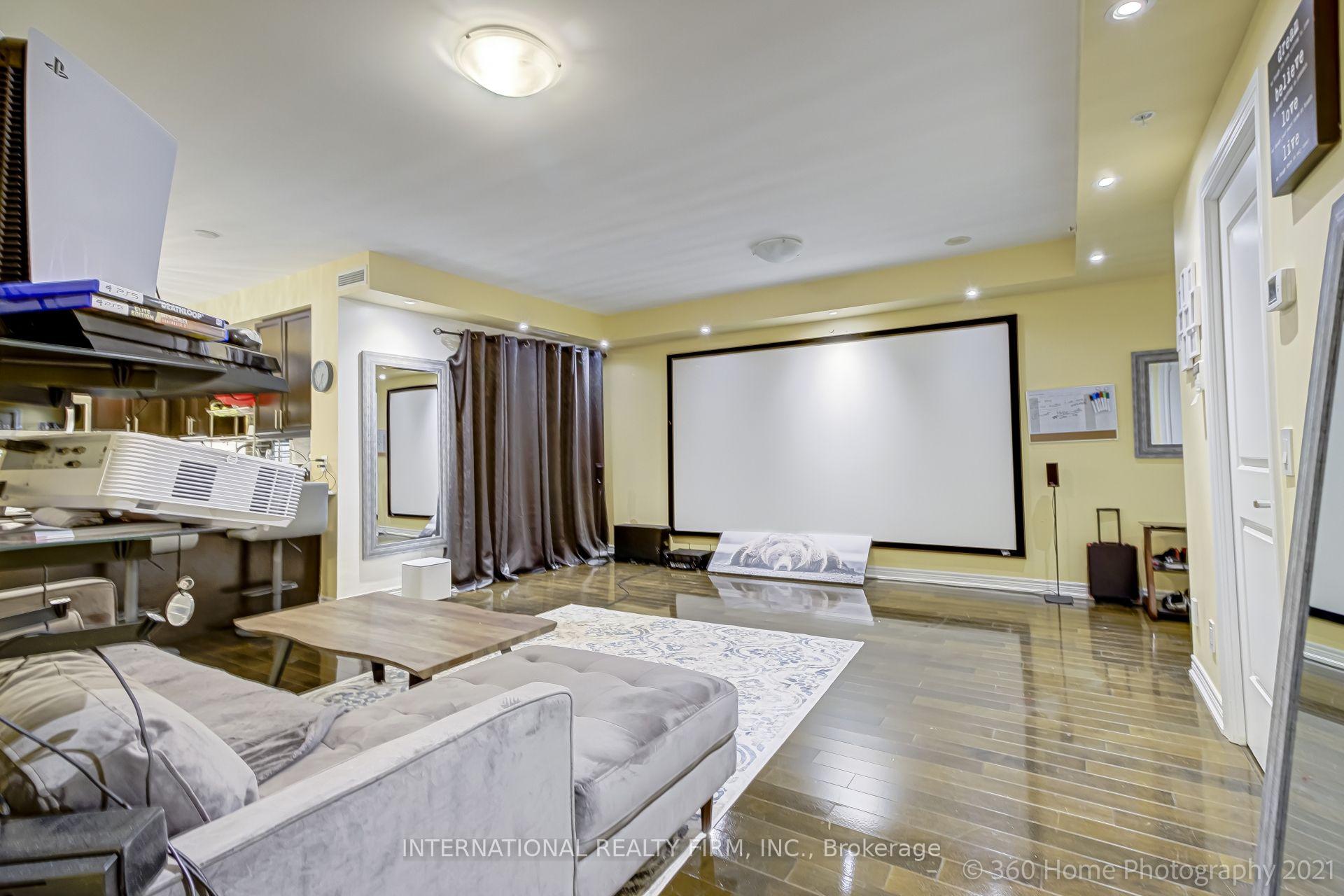 Photo 5 of Unit 1105, 9255 Jane Street, Vaughan, Maple — HOMEH