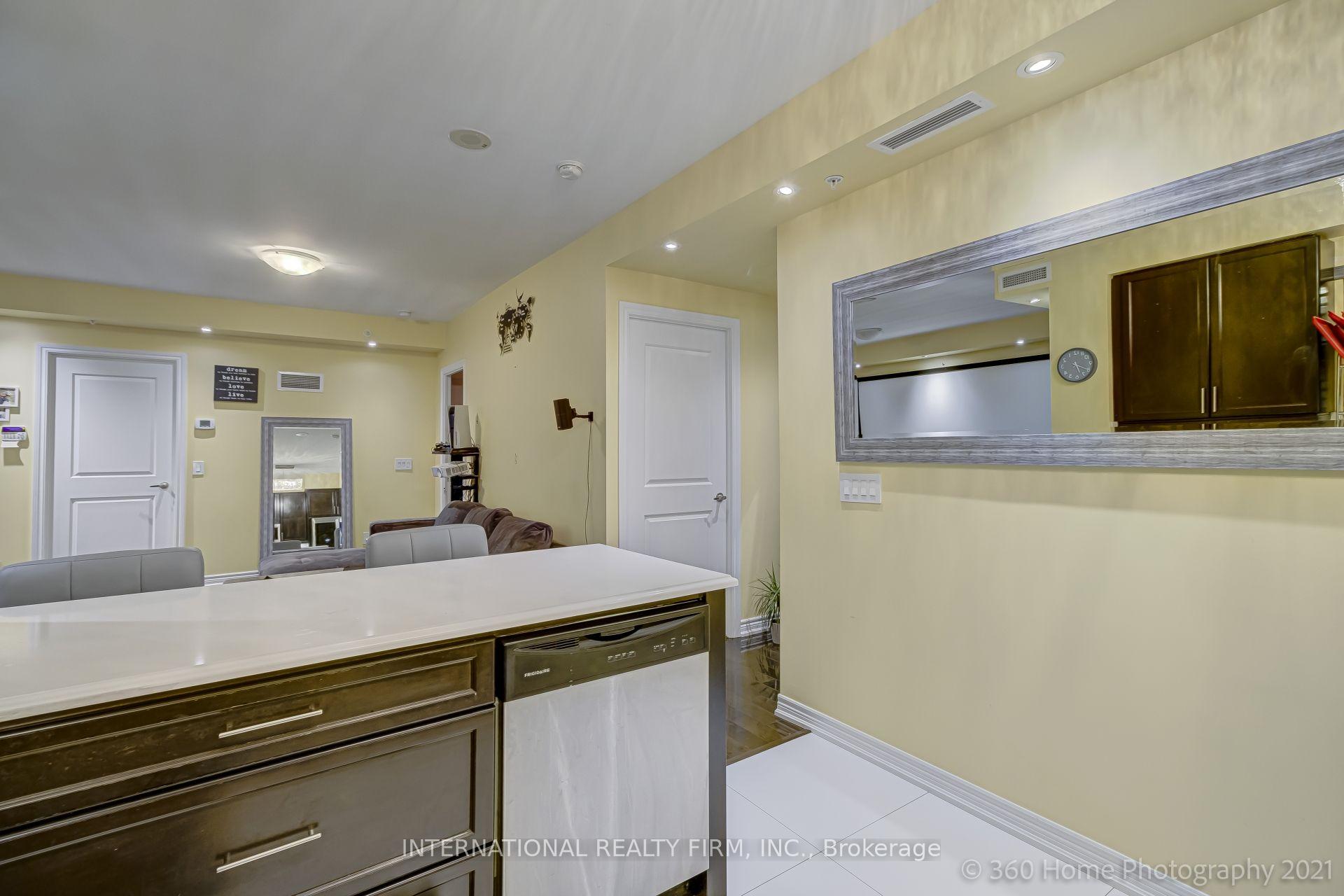 Photo 13 of Unit 1105, 9255 Jane Street, Vaughan, Maple — HOMEH