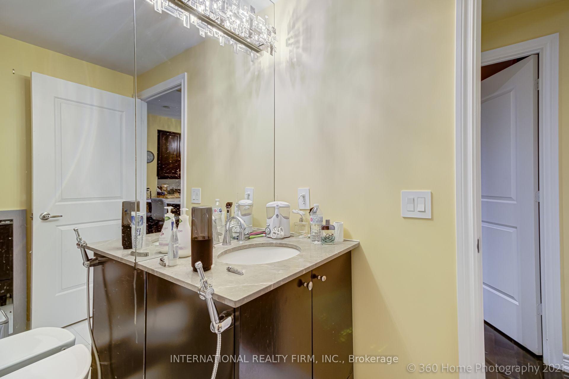 Photo 19 of Unit 1105, 9255 Jane Street, Vaughan, Maple — HOMEH