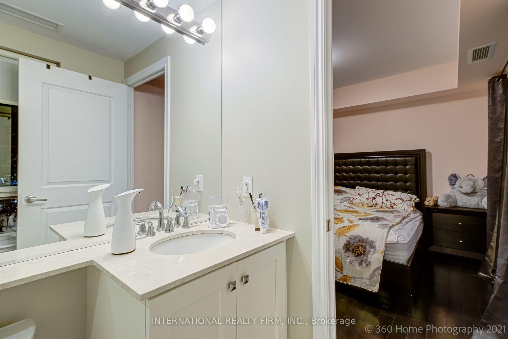 Photo 20 of Unit 1105, 9255 Jane Street, Vaughan, Maple — HOMEH