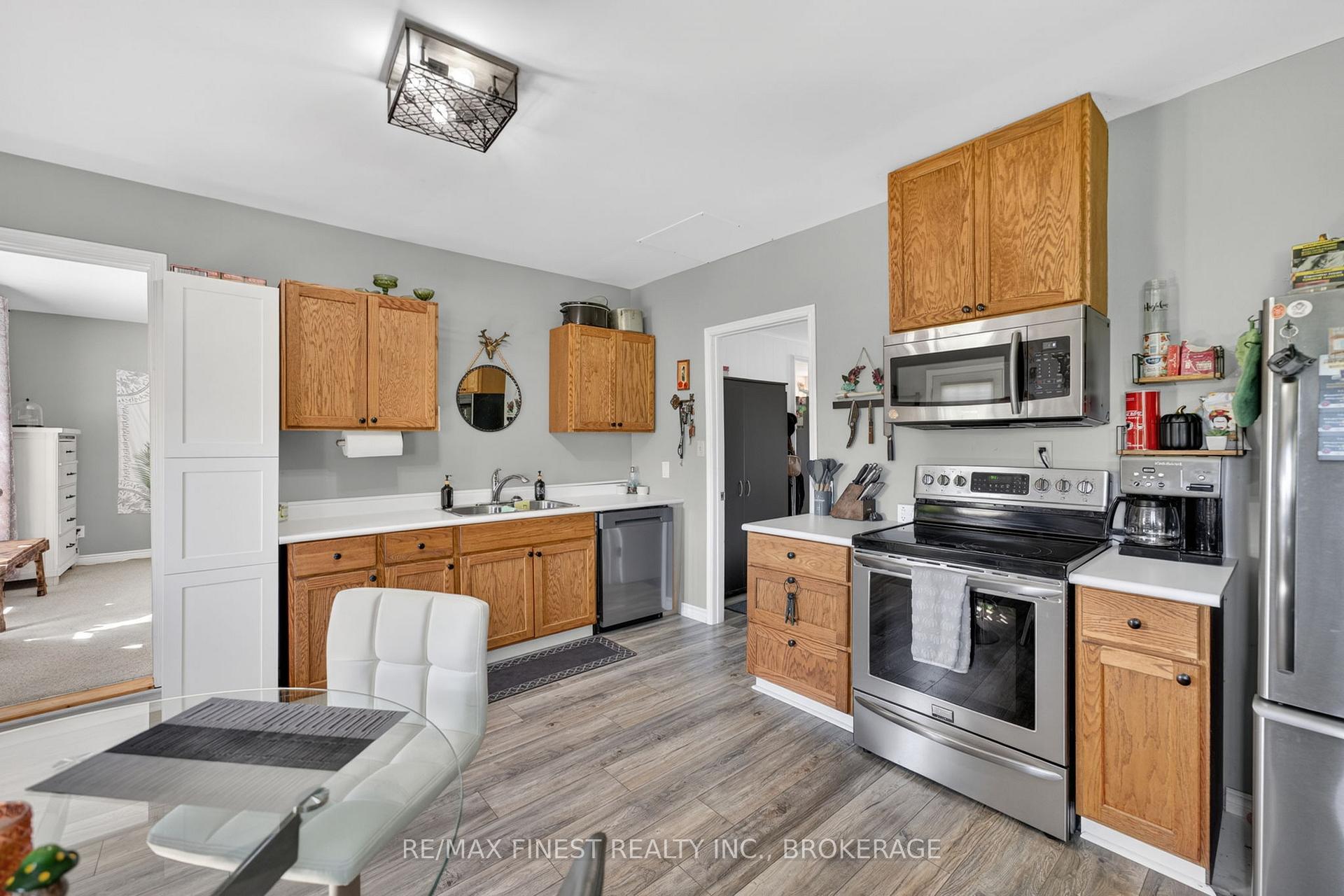 Photo 22 of 3 Mary Avenue, Prince Edward County, Wellington Ward — HOMEH
