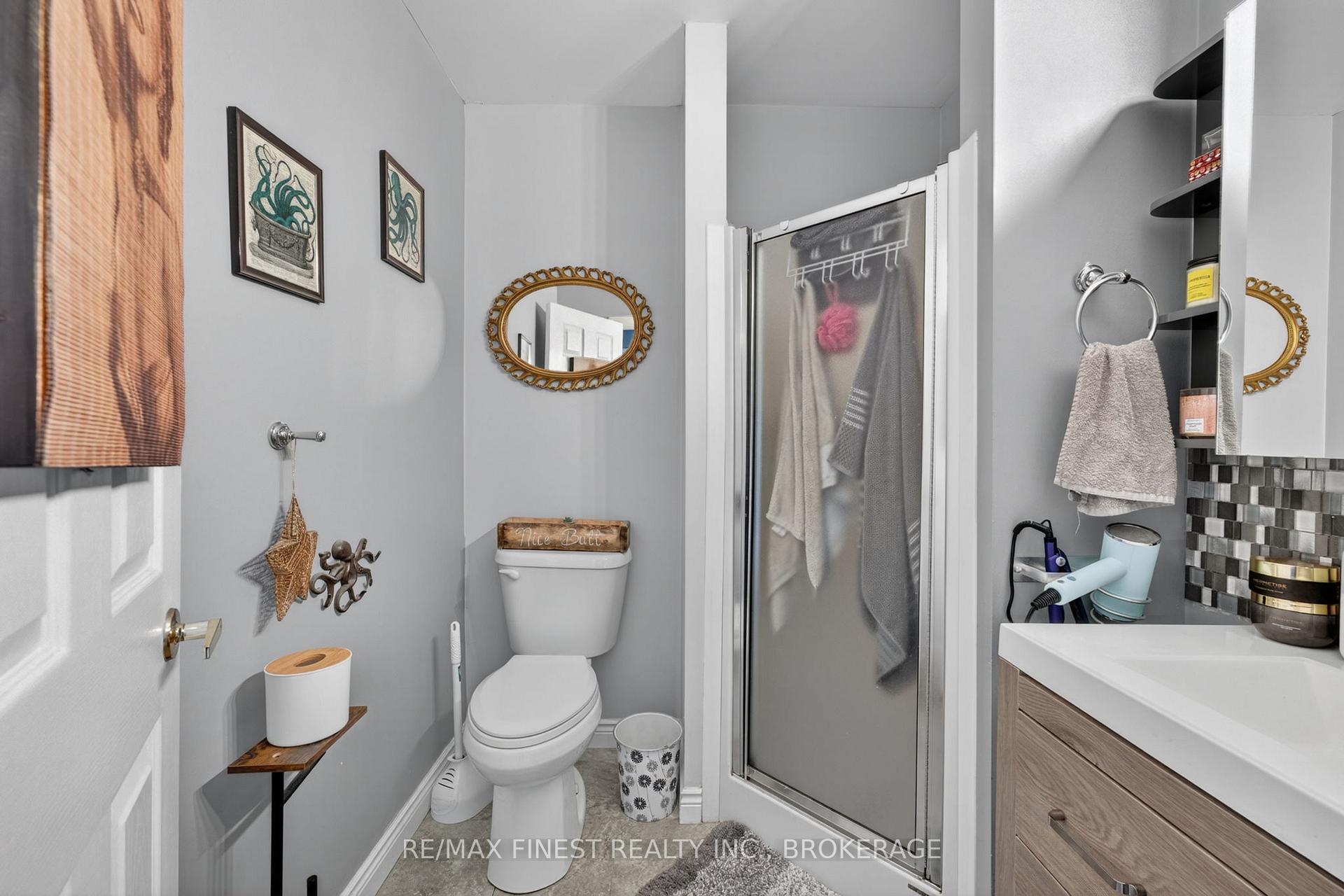 Photo 31 of 3 Mary Avenue, Prince Edward County, Wellington Ward — HOMEH