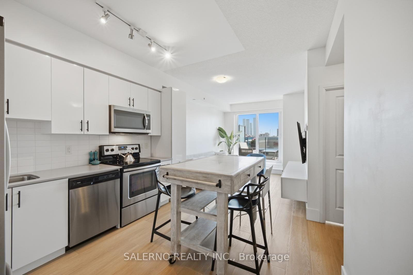 Photo 8 of Unit 209, 3600 Highway 7, Vaughan, Vaughan Corporate Centre — HOMEH