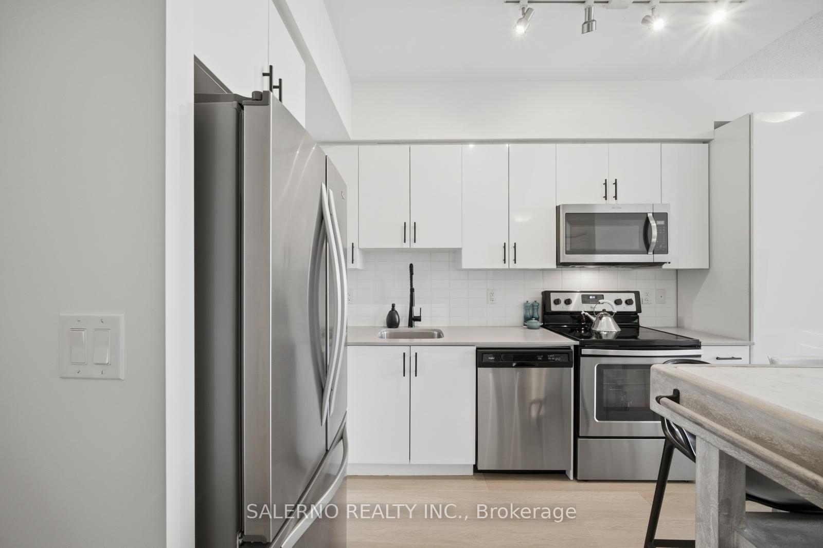 Photo 9 of Unit 209, 3600 Highway 7, Vaughan, Vaughan Corporate Centre — HOMEH