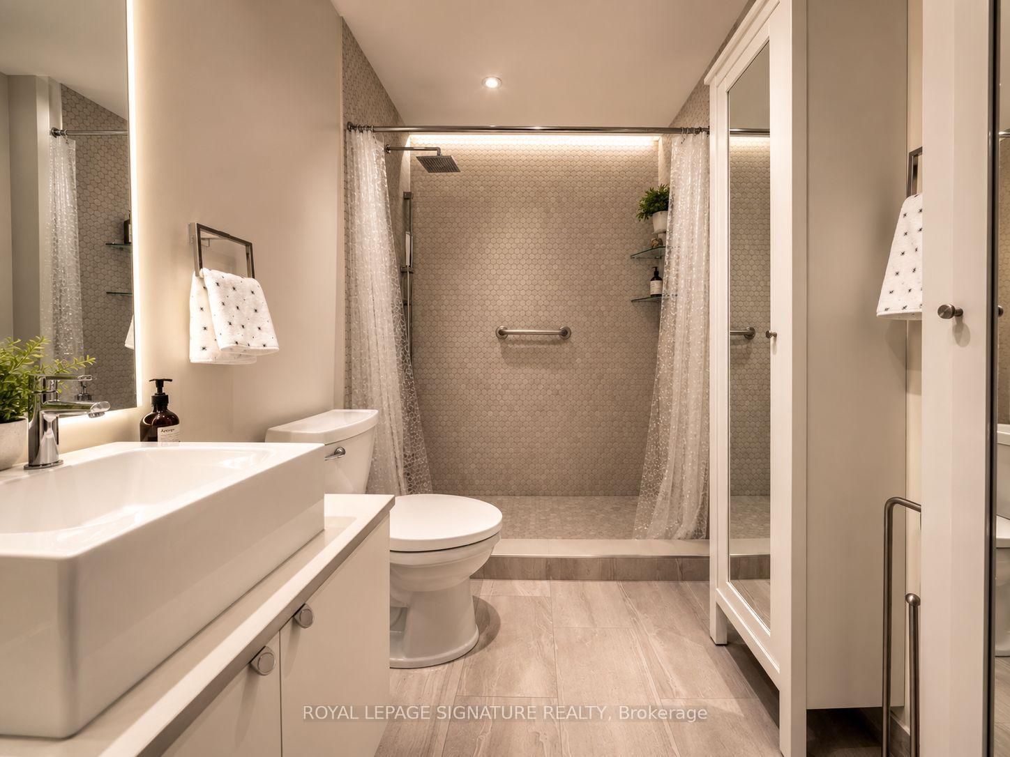 Photo 7 of Unit 210, 60 Bathurst Street, Toronto, Niagara — HOMEH