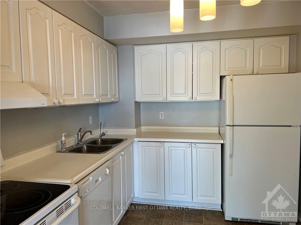Photo 11 of Unit 307, 2759 Carousel Crescent, Ottawa, Emerald Woods/Sawmill Creek — HOMEH