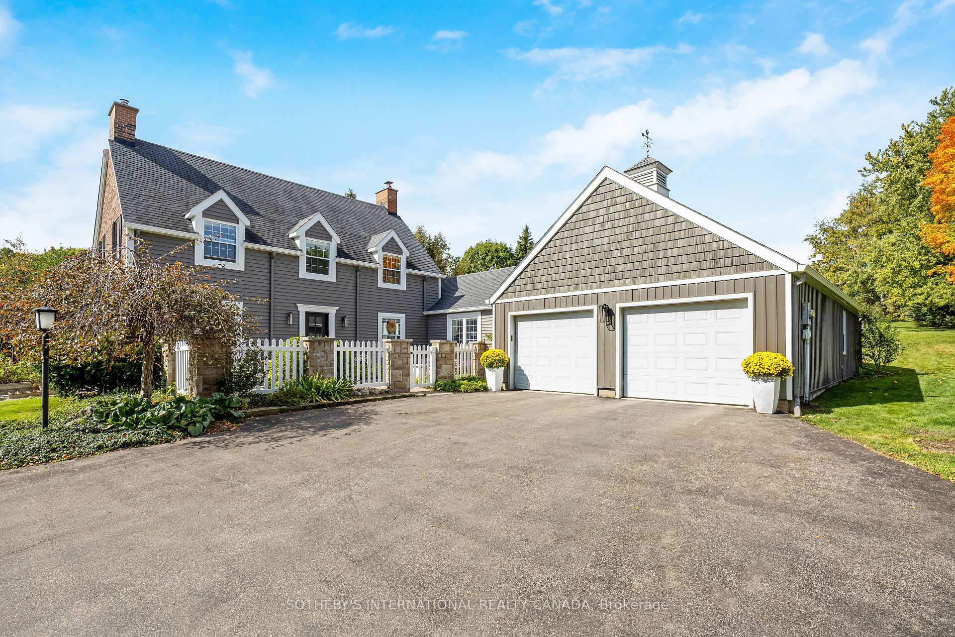 Photo 6 of 331 Wheelihan Way, Milton, Campbellville — HOMEH