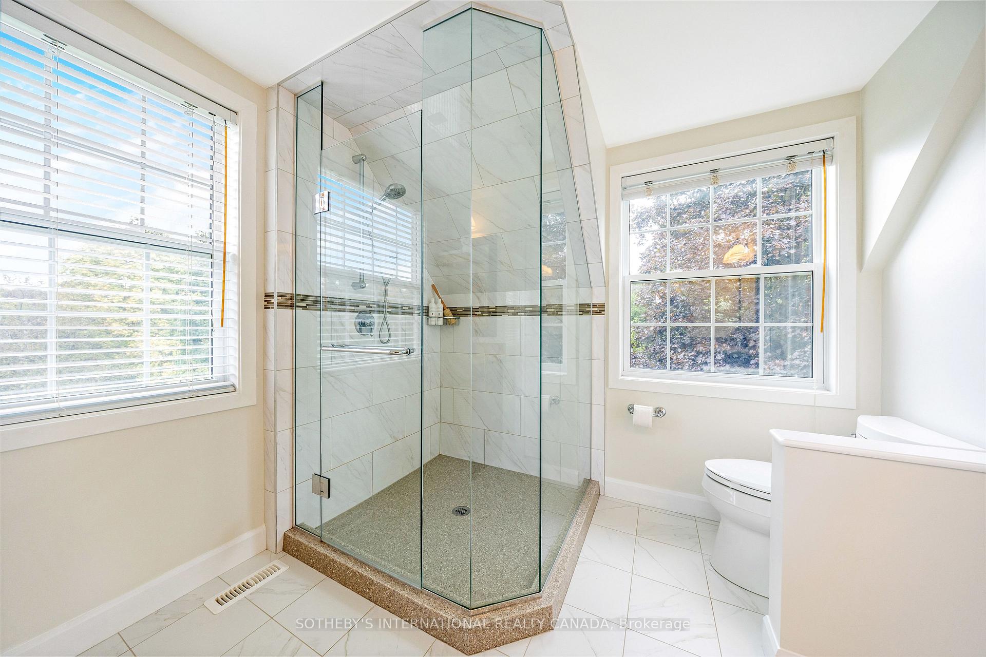 Photo 37 of 331 Wheelihan Way, Milton, Campbellville — HOMEH