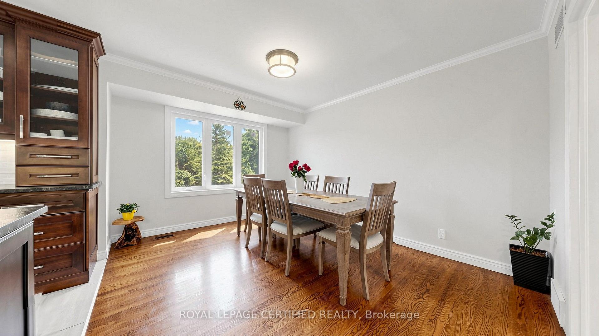 Photo 11 of 438 Lexington Road, Waterloo, Lexington — HOMEH