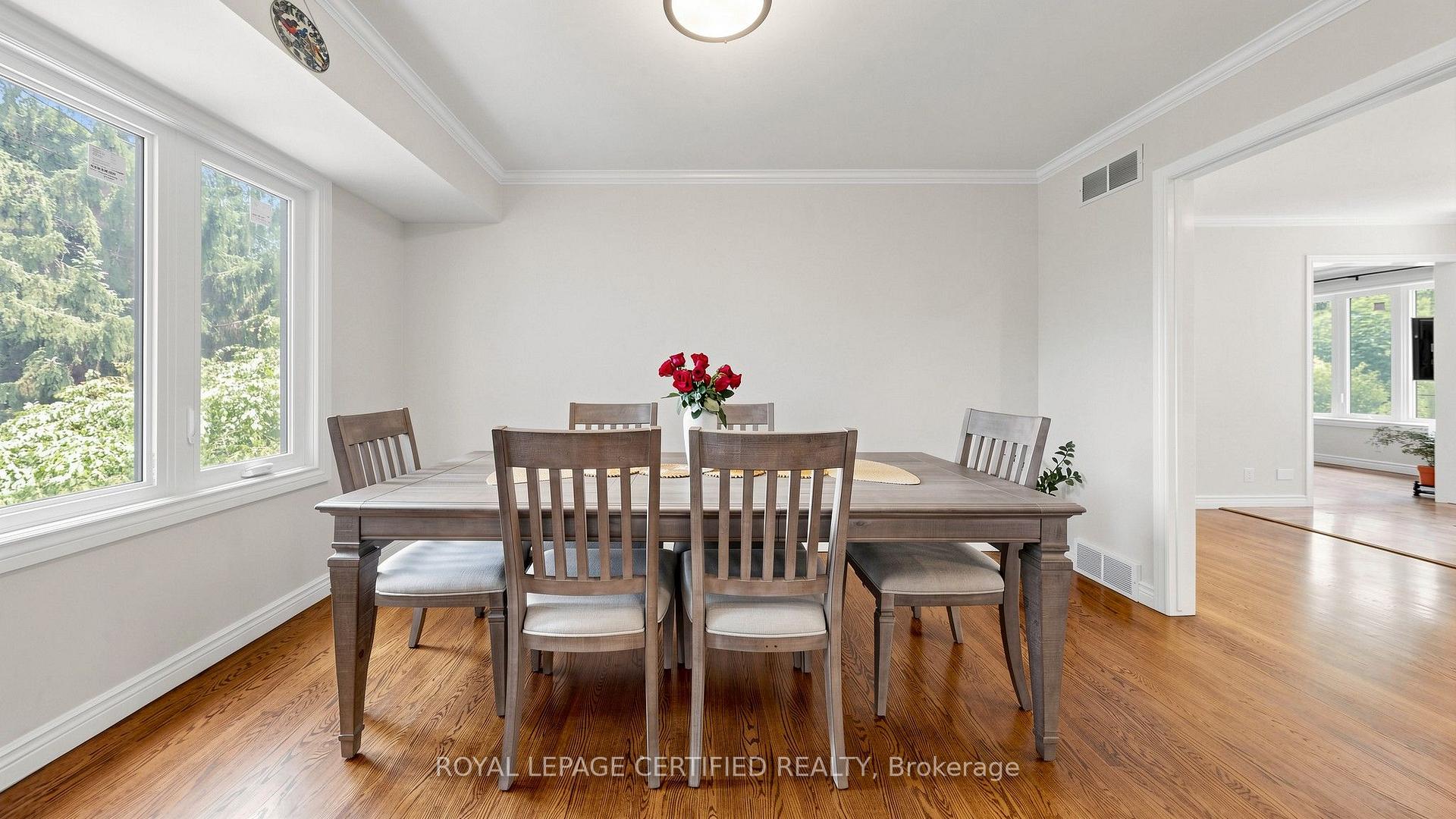 Photo 12 of 438 Lexington Road, Waterloo, Lexington — HOMEH