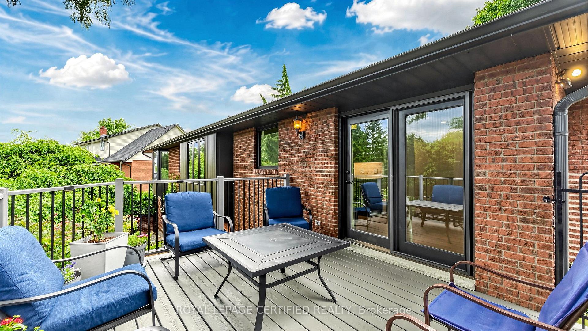 Photo 20 of 438 Lexington Road, Waterloo, Lexington — HOMEH