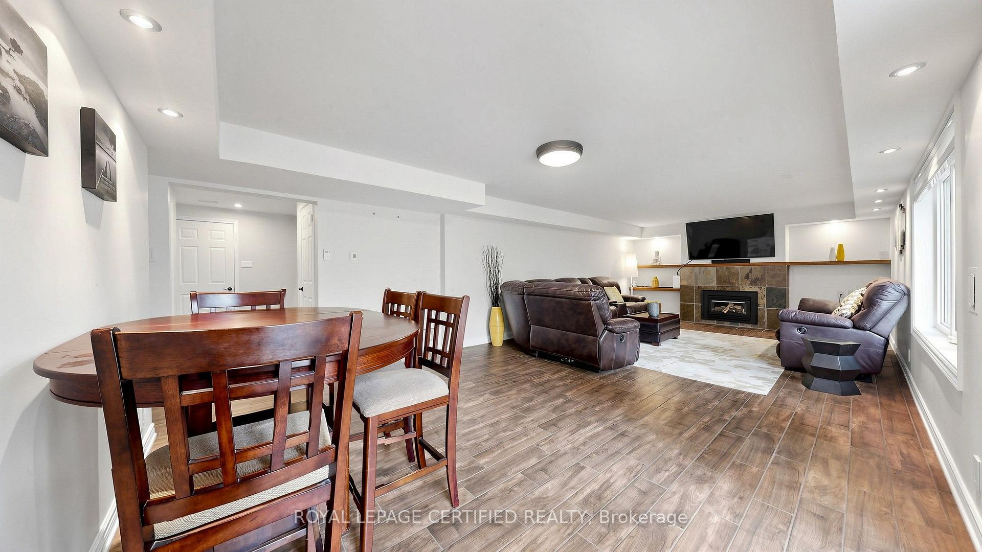 Photo 30 of 438 Lexington Road, Waterloo, Lexington — HOMEH