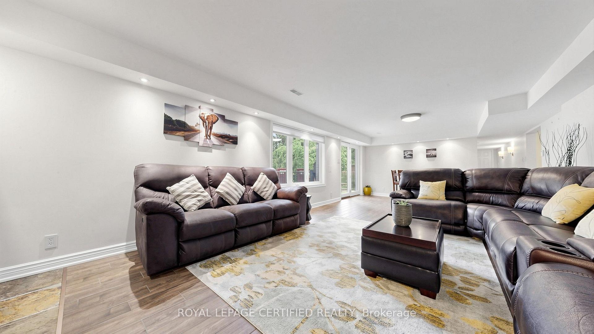 Photo 34 of 438 Lexington Road, Waterloo, Lexington — HOMEH