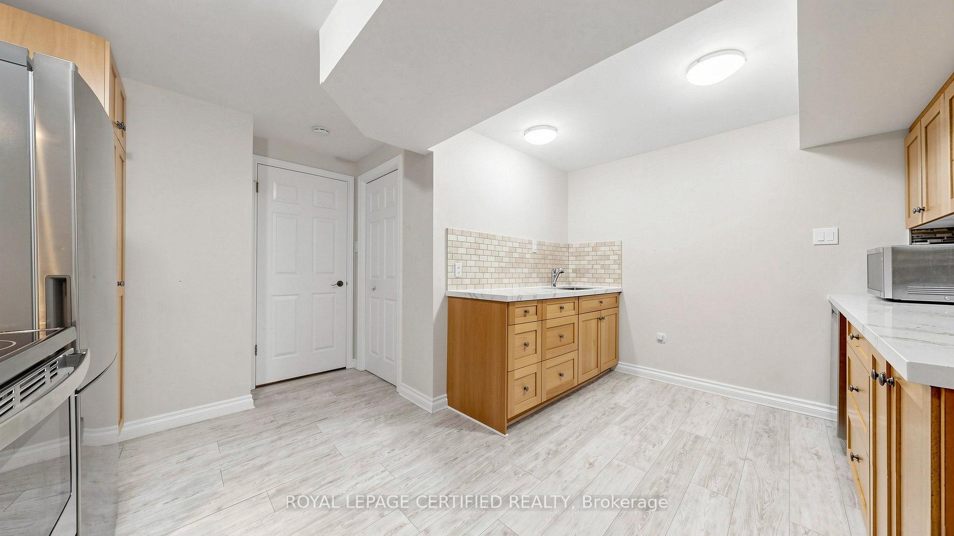 Photo 38 of 438 Lexington Road, Waterloo, Lexington — HOMEH