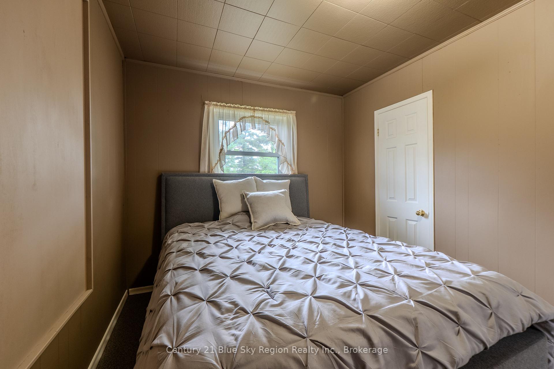 Photo 21 of 144 Collins Drive, North Bay, Airport — HOMEH