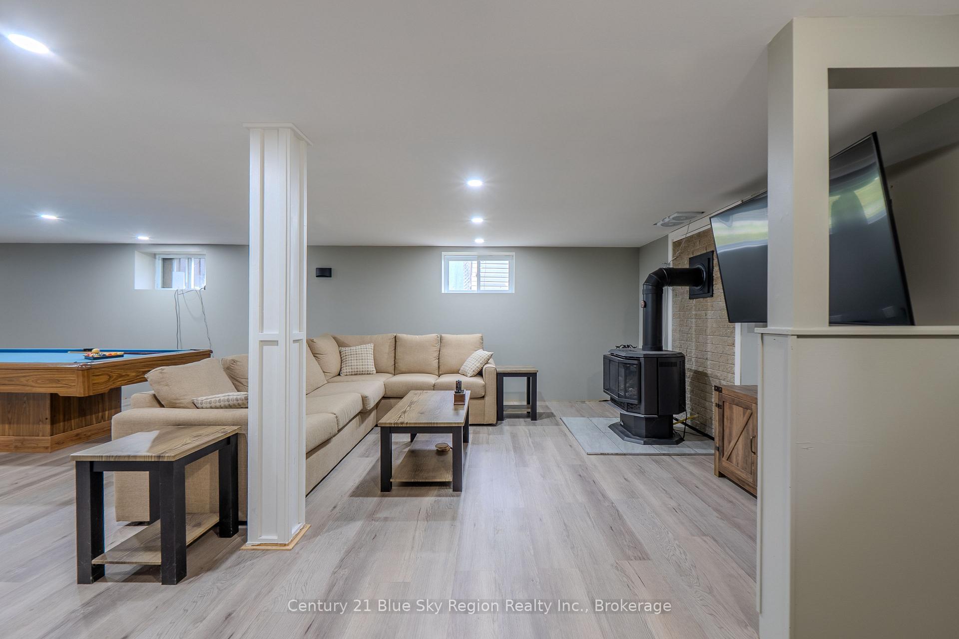 Photo 25 of 144 Collins Drive, North Bay, Airport — HOMEH