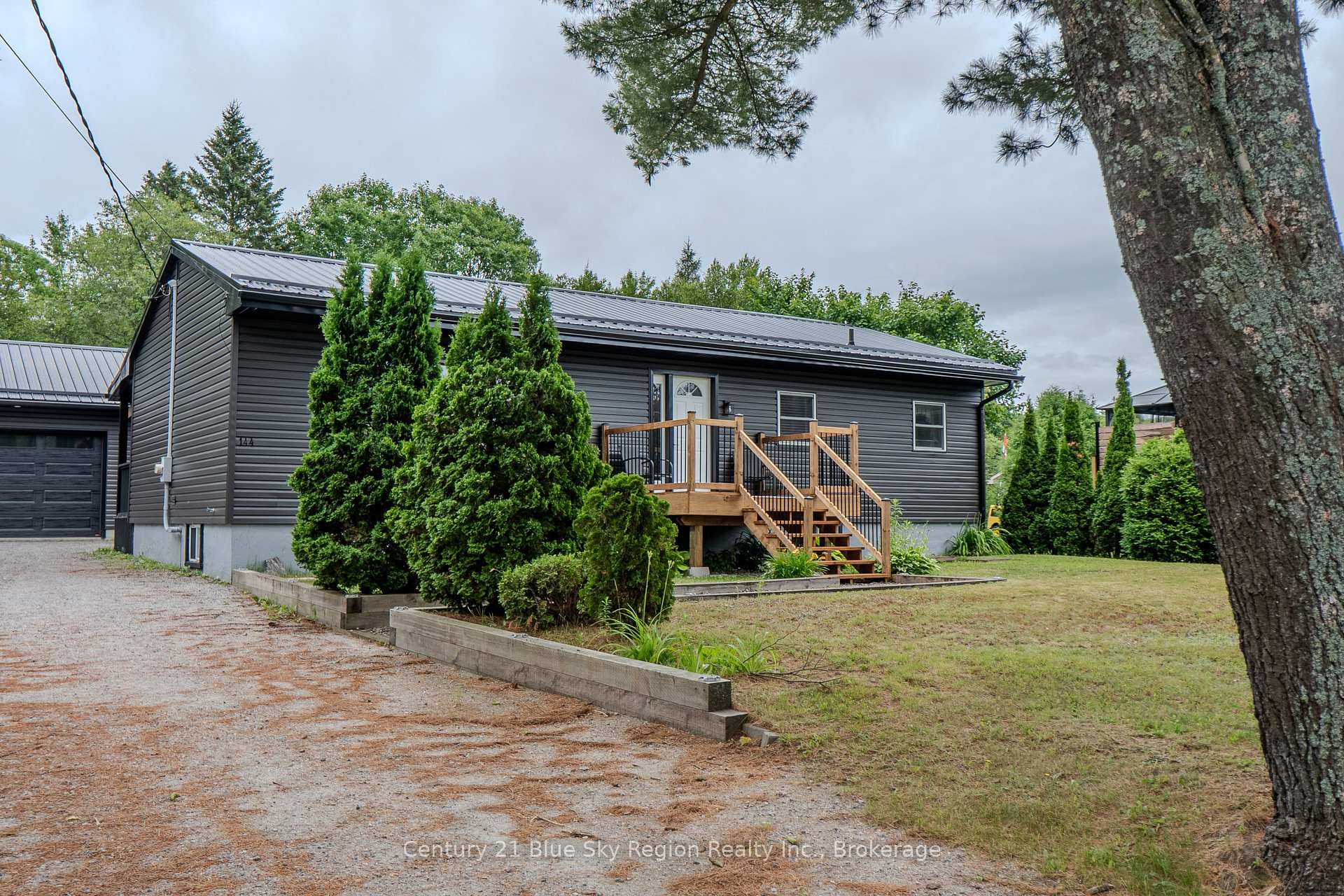 Photo 38 of 144 Collins Drive, North Bay, Airport — HOMEH