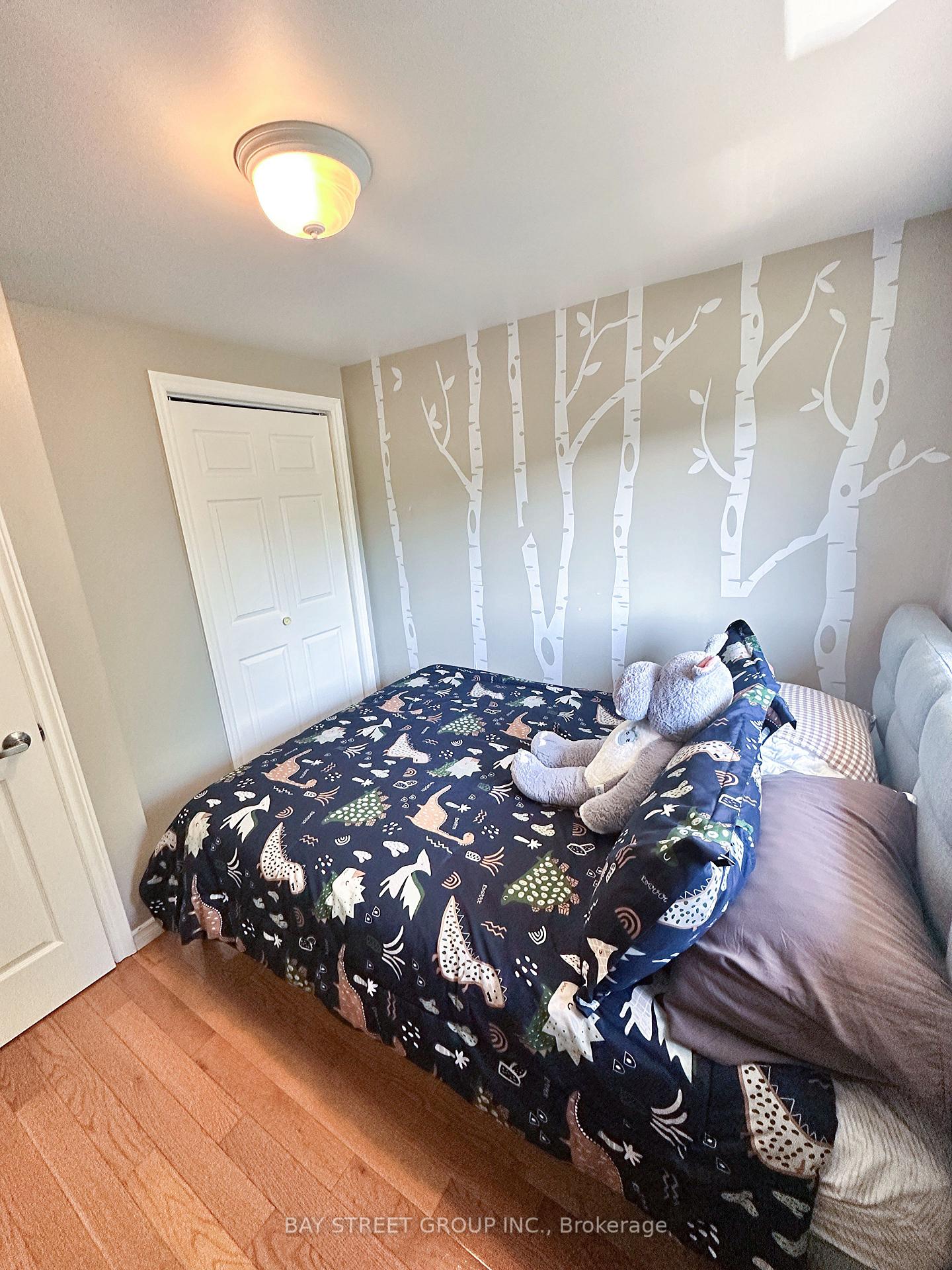 Photo 15 of 1559 Parish Lane, Oakville, Glen Abbey — HOMEH