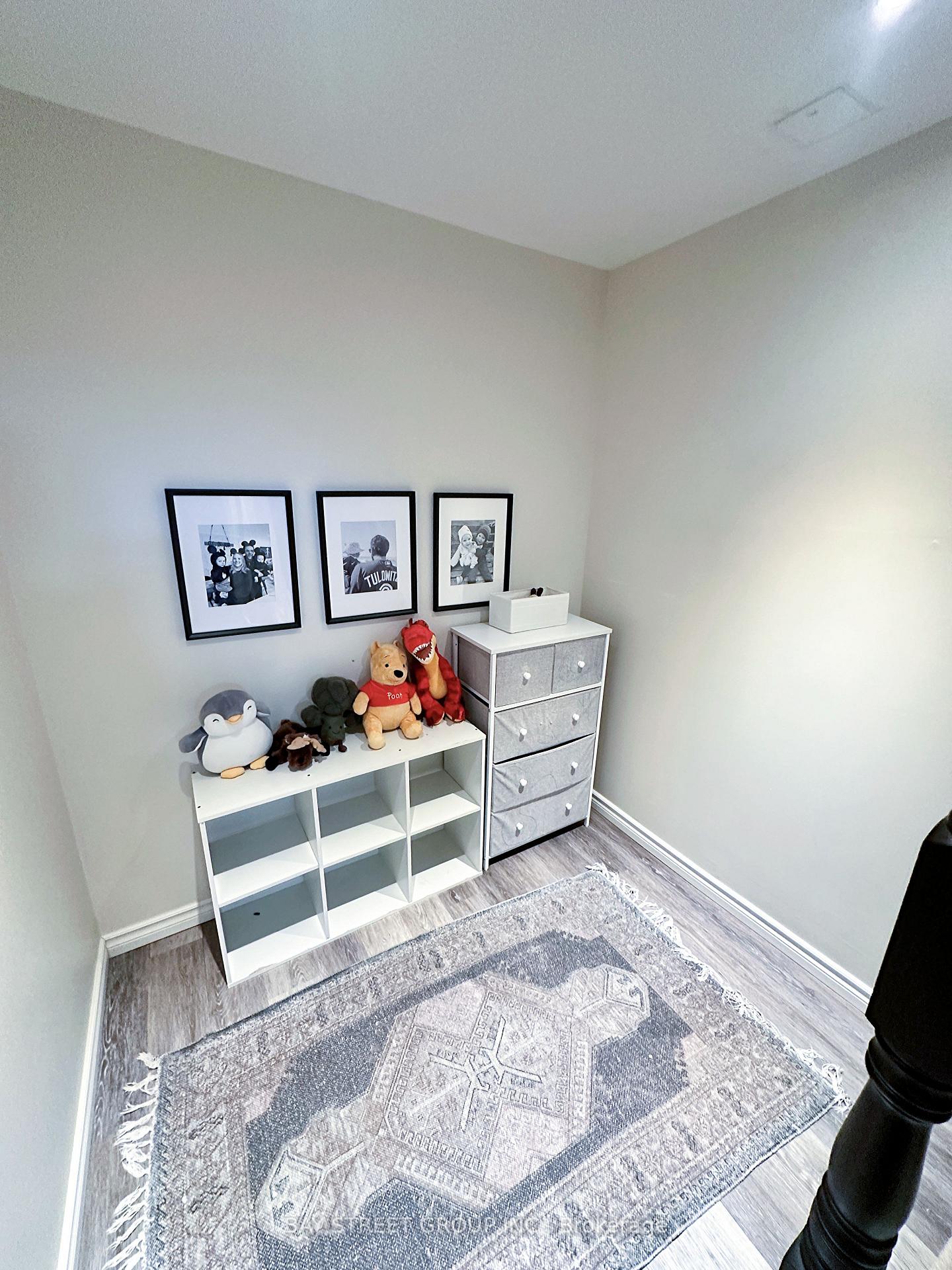 Photo 23 of 1559 Parish Lane, Oakville, Glen Abbey — HOMEH