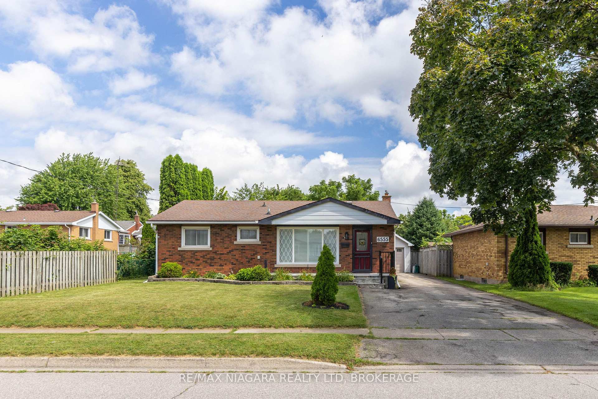 Photo 1 of 6555 Doreen Drive, Niagara Falls, Morrison — HOMEH
