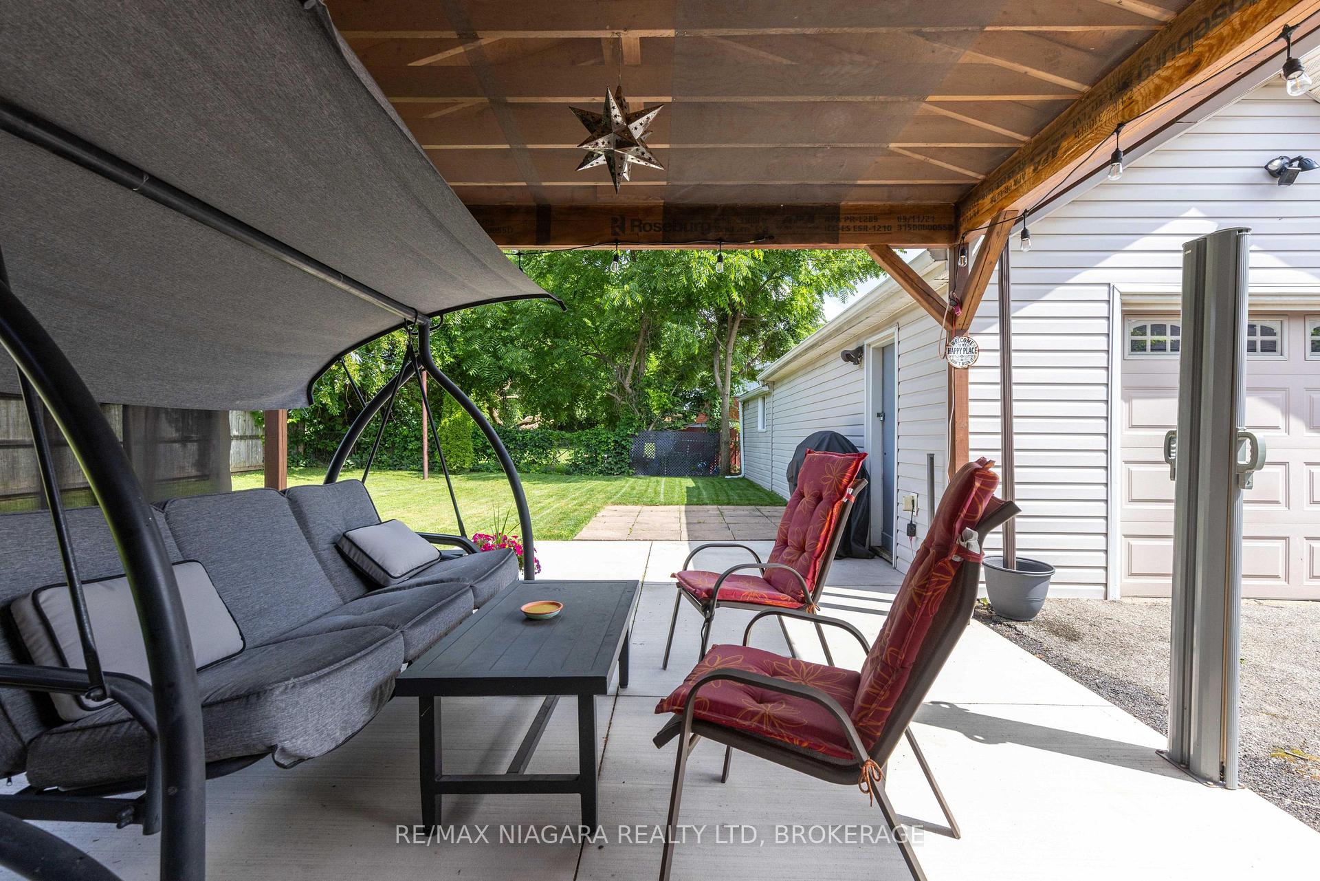 Photo 2 of 6555 Doreen Drive, Niagara Falls, Morrison — HOMEH