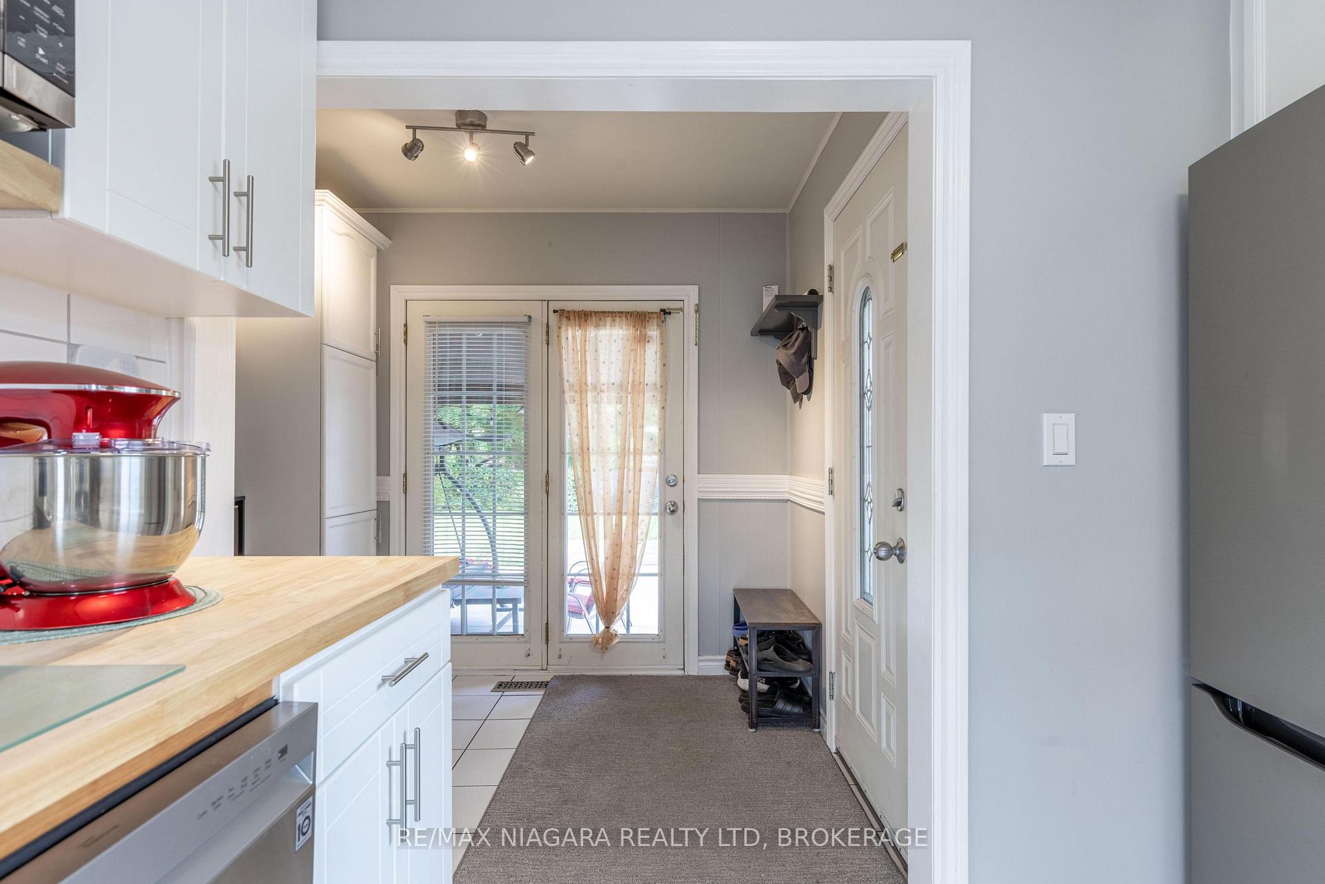 Photo 10 of 6555 Doreen Drive, Niagara Falls, Morrison — HOMEH