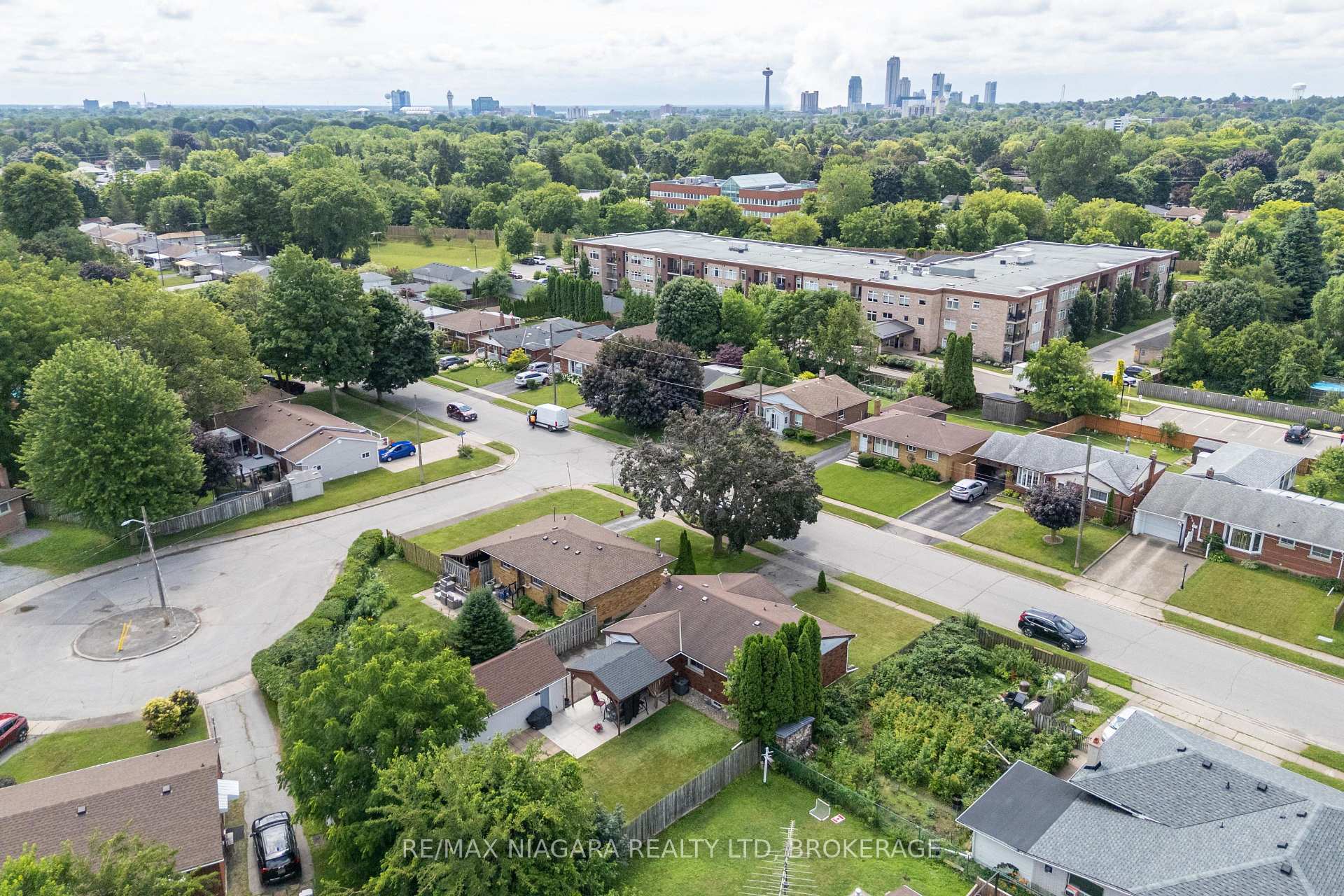 Photo 26 of 6555 Doreen Drive, Niagara Falls, Morrison — HOMEH