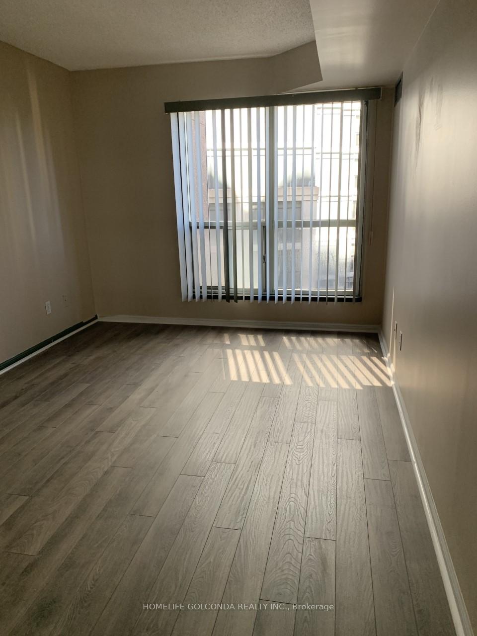 Photo 6 of Unit 616, 7 Carlton Street, Toronto, Church-Yonge Corridor — HOMEH