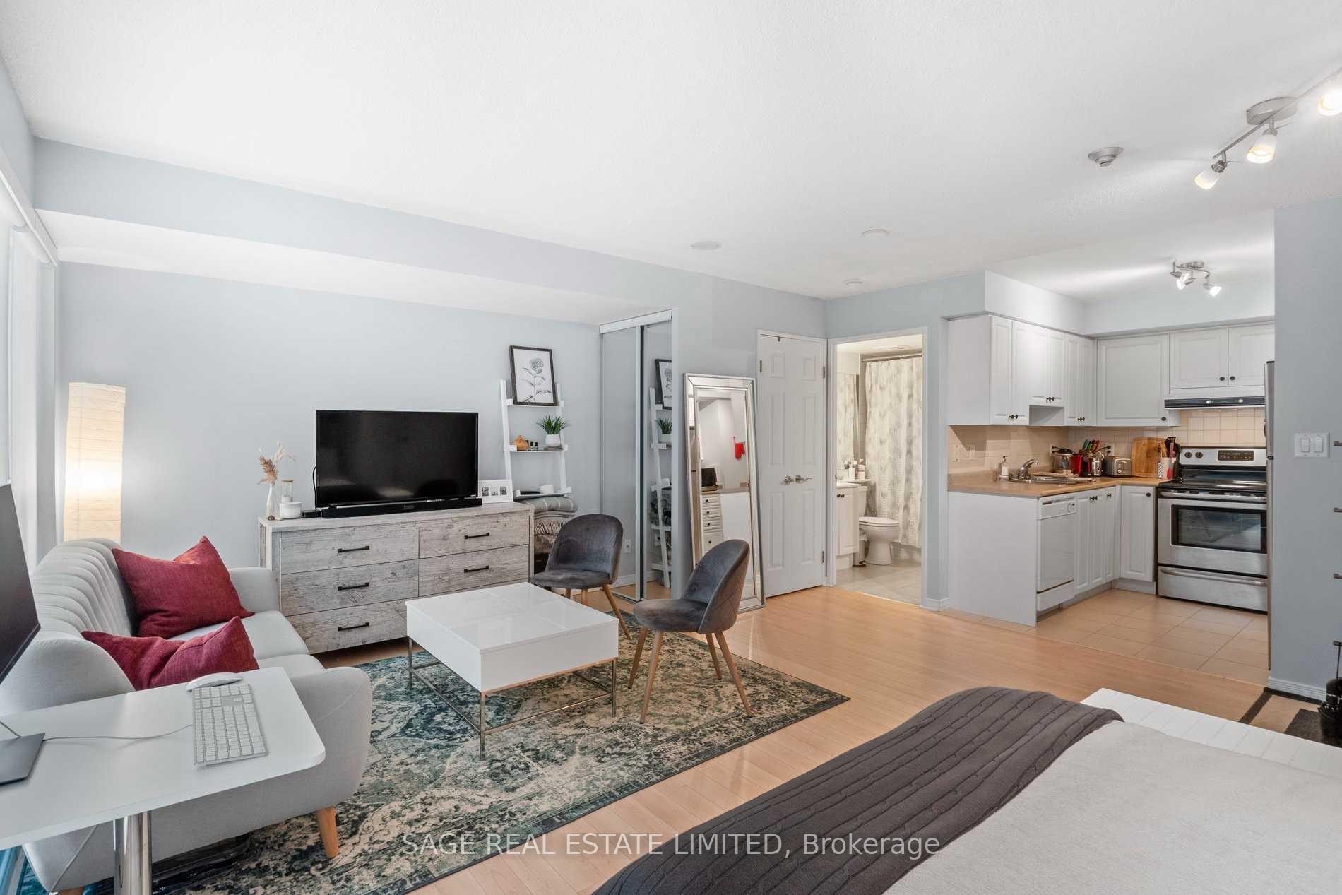 Photo 2 of Unit 504, 230 King Street E, Toronto, Moss Park — HOMEH