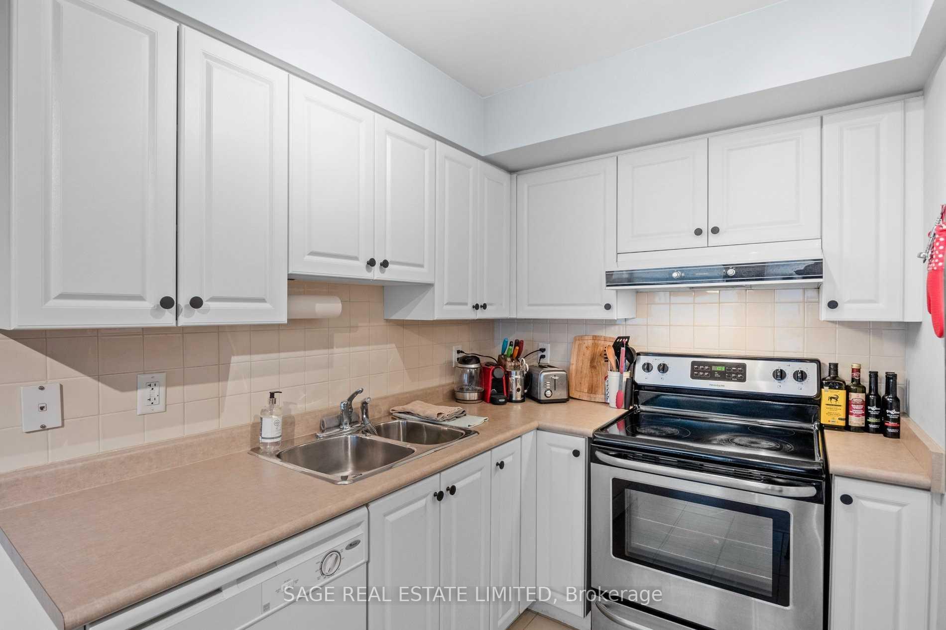 Photo 6 of Unit 504, 230 King Street E, Toronto, Moss Park — HOMEH
