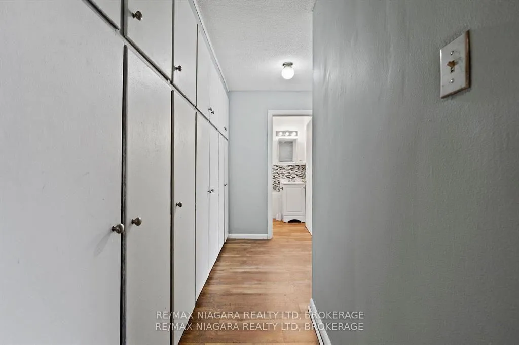 Photo 13 of Unit 2, 27 Main Street, St. Catharines, Port Dalhousie — HOMEH