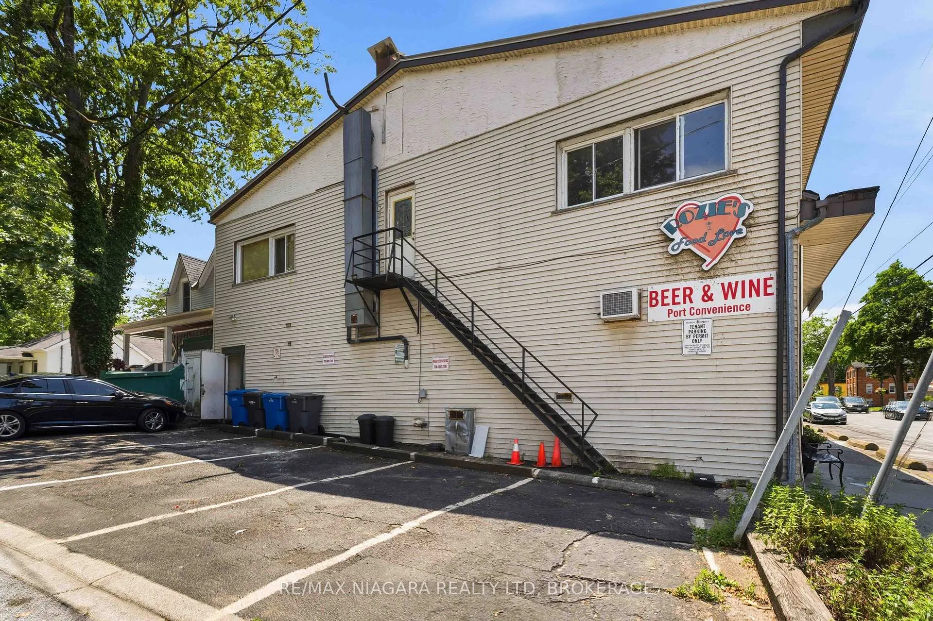 Photo 26 of Unit 2, 27 Main Street, St. Catharines, Port Dalhousie — HOMEH