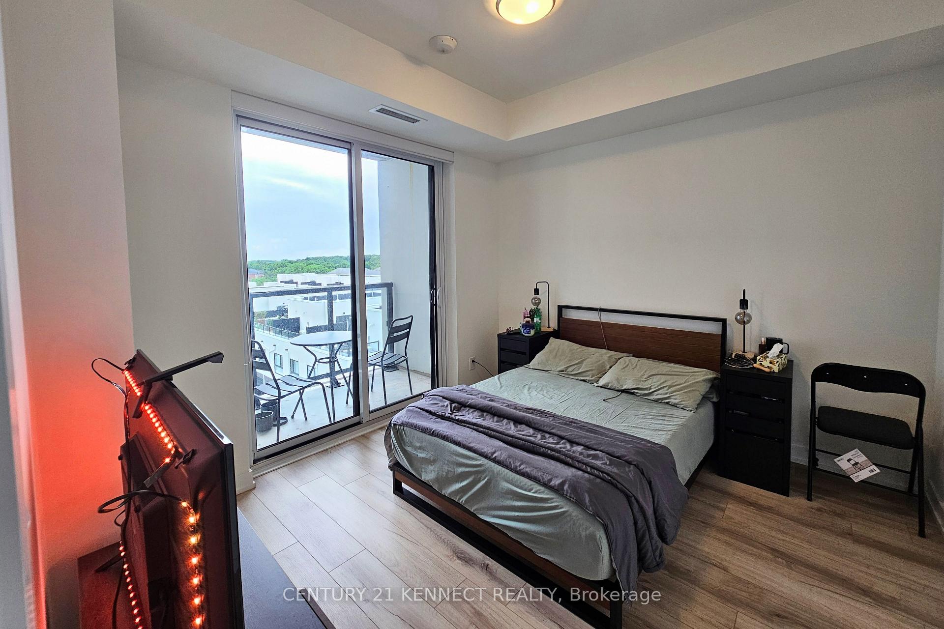 Photo 12 of Unit 702, 335 Wheat Boom Drive, Oakville, Joshua Meadows — HOMEH