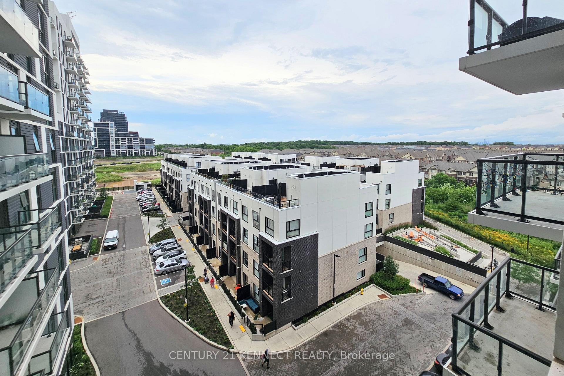 Photo 14 of Unit 702, 335 Wheat Boom Drive, Oakville, Joshua Meadows — HOMEH