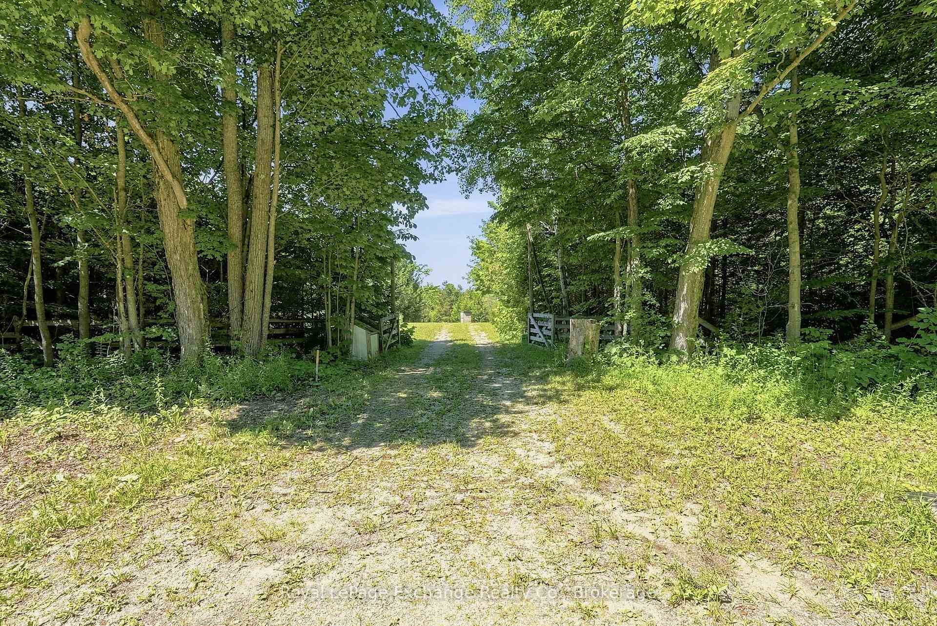 Photo 4 of 495144 Traverston Road, West Grey — HOMEH