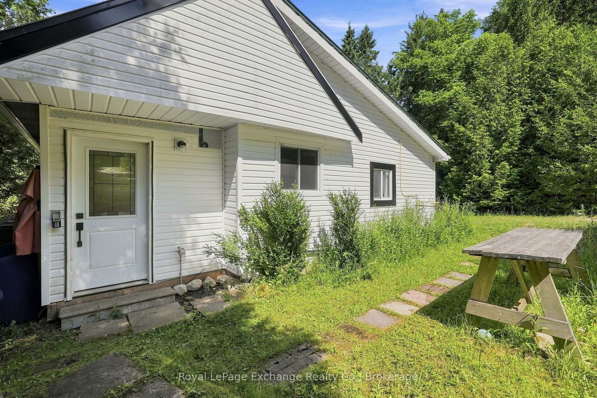 Photo 12 of 495144 Traverston Road, West Grey — HOMEH