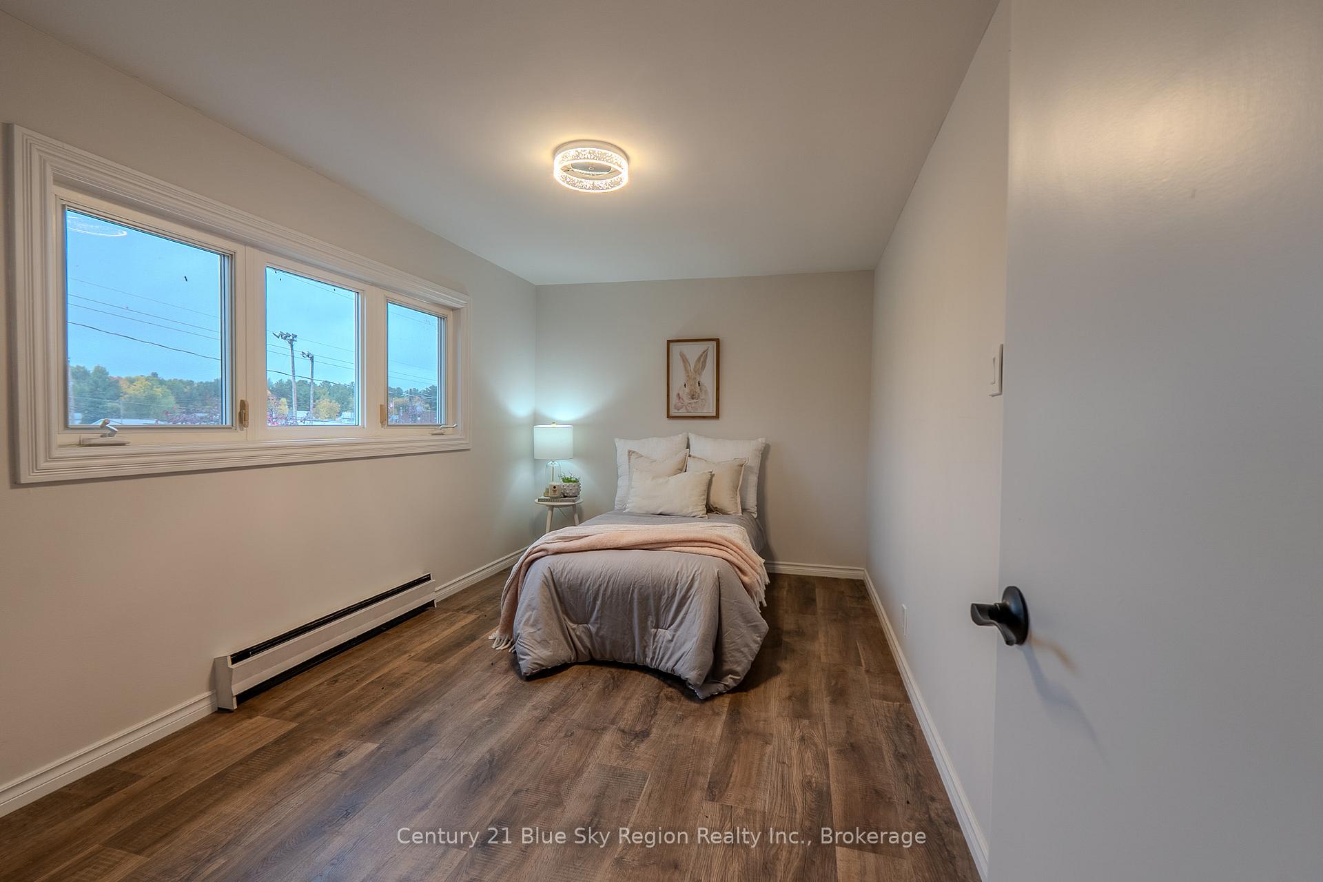Photo 25 of 444 Lansdowne Street E, Callander — HOMEH