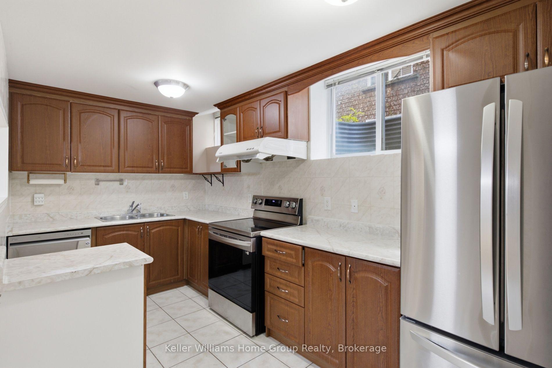 Photo 6 of Unit Bsmt, 23 Lynch Circle, Guelph, Pineridge/Westminster Woods — HOMEH