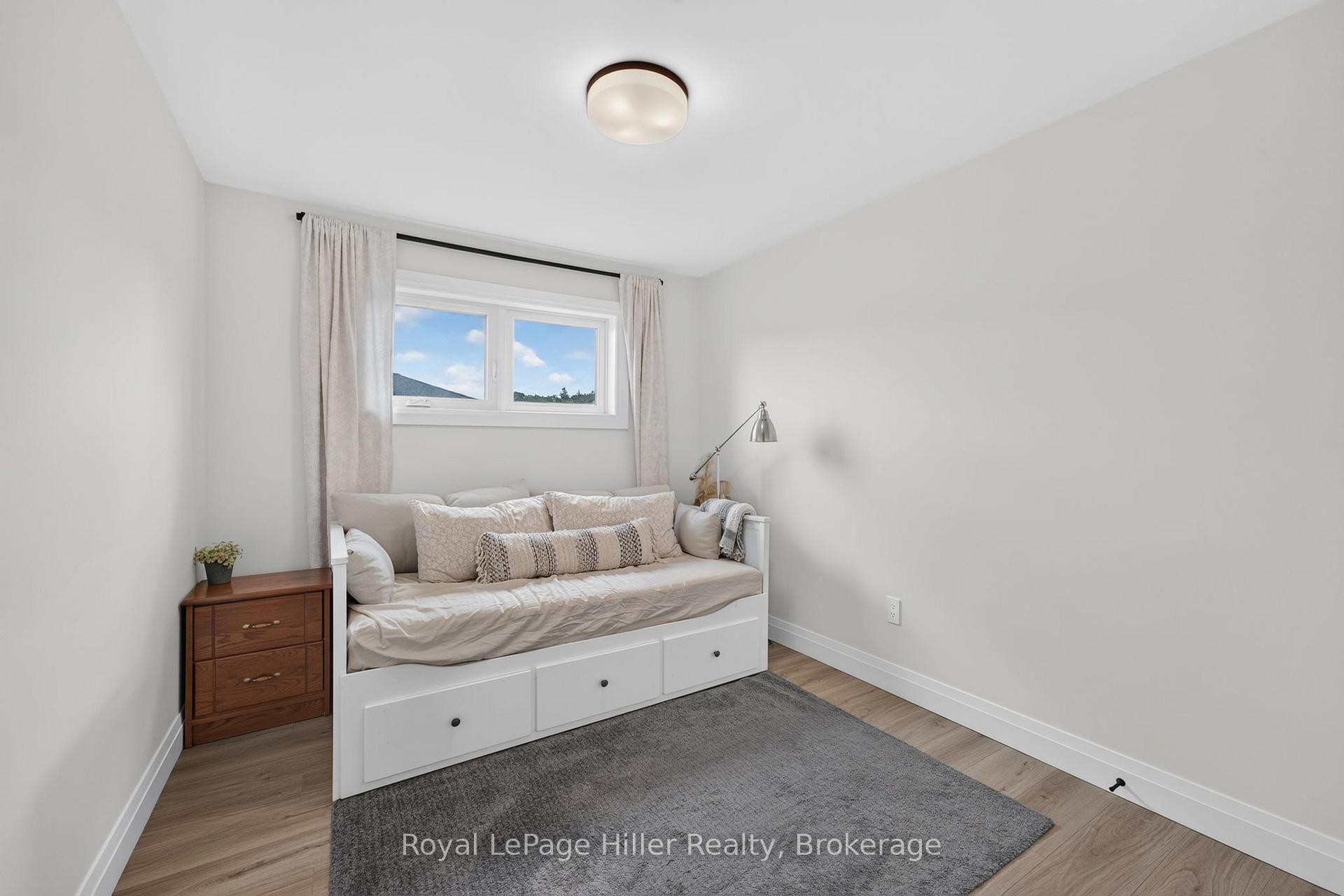 Photo 25 of 19 Trailside Drive, St. Marys — HOMEH