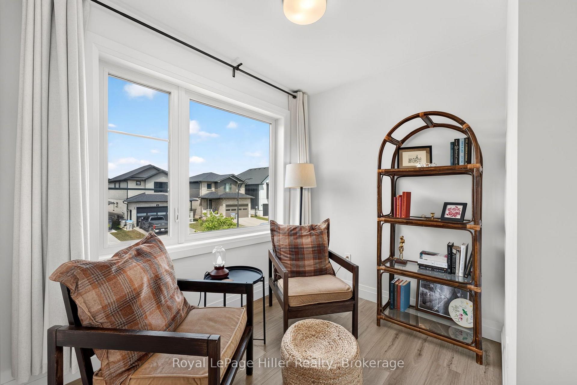 Photo 33 of 19 Trailside Drive, St. Marys — HOMEH