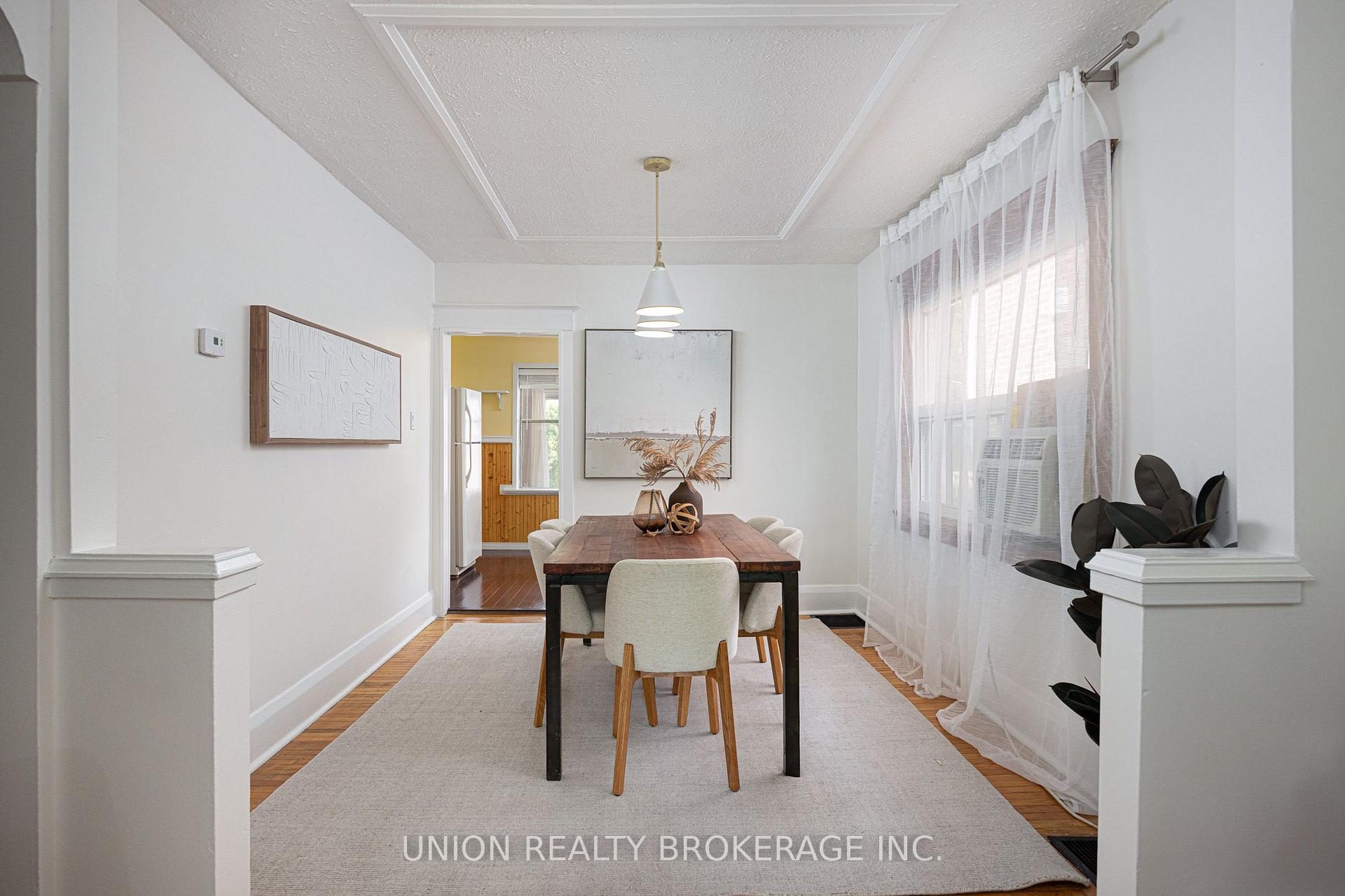 Photo 10 of 12 Durant Avenue, Toronto, Danforth Village-East York — HOMEH