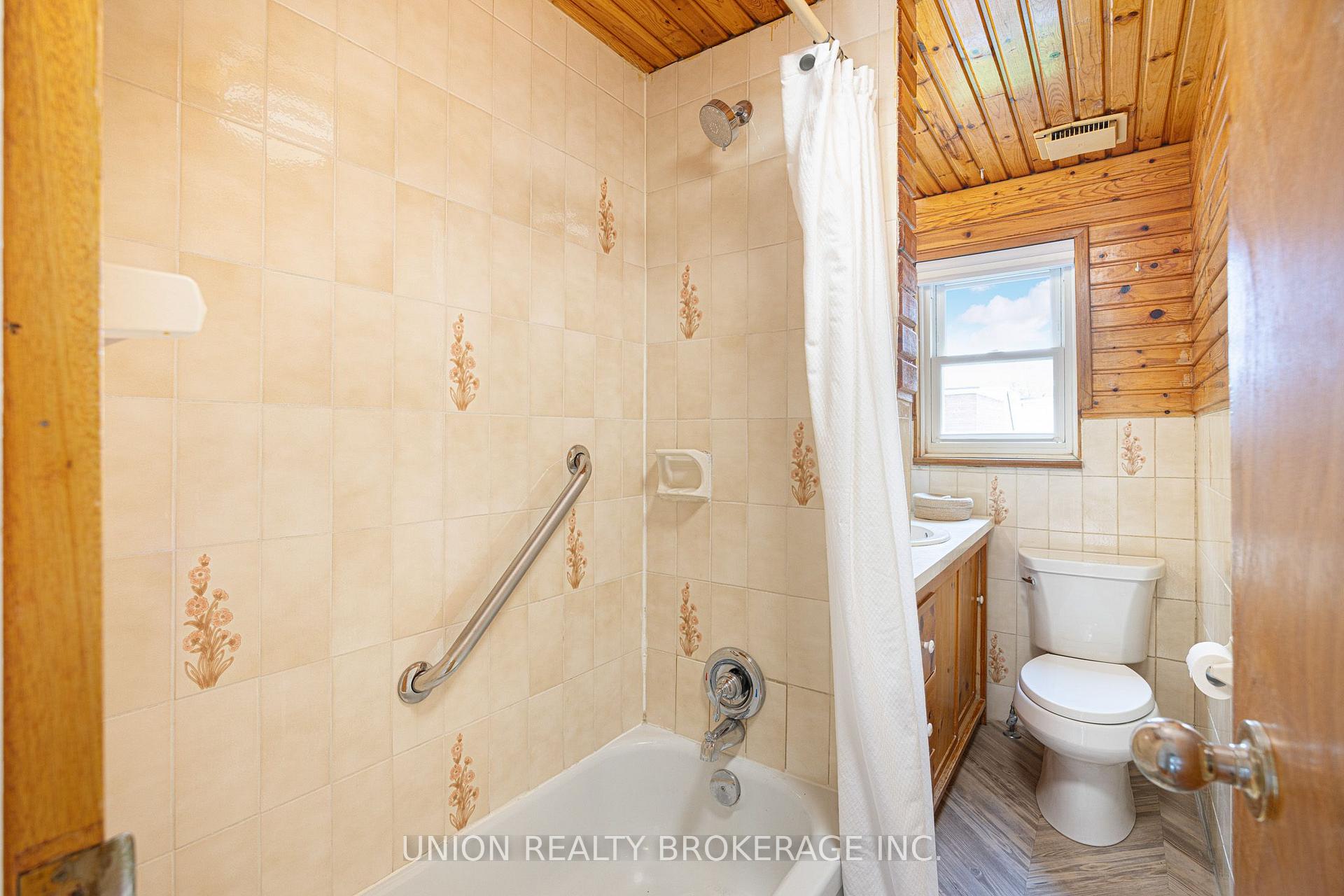 Photo 20 of 12 Durant Avenue, Toronto, Danforth Village-East York — HOMEH