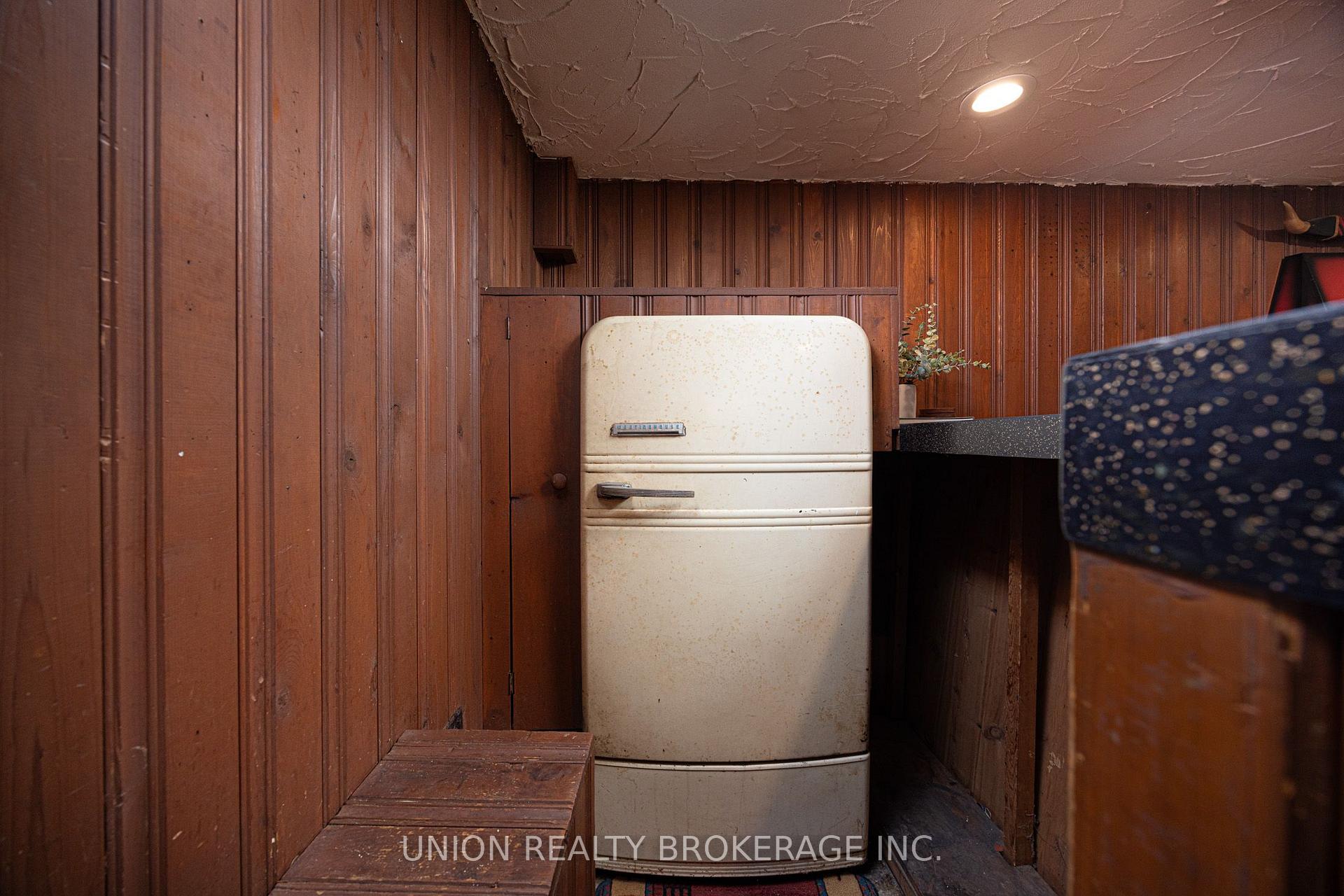 Photo 32 of 12 Durant Avenue, Toronto, Danforth Village-East York — HOMEH