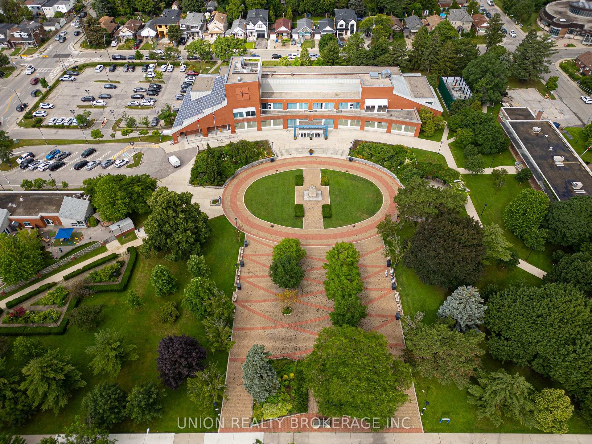 Photo 44 of 12 Durant Avenue, Toronto, Danforth Village-East York — HOMEH